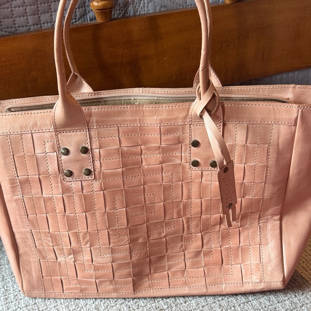 Women's Pink Woven Leather Tote Bag